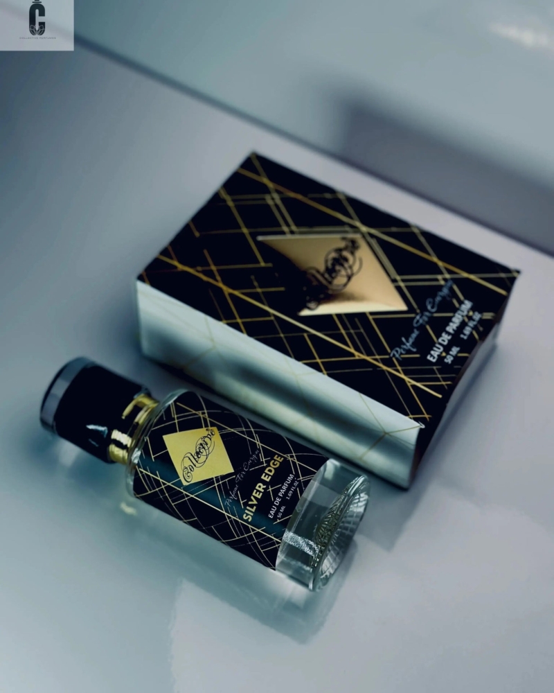 Silver Edge Perfume | Citrus Aromatic & Woody Herbal Scent - Collective Perfumes